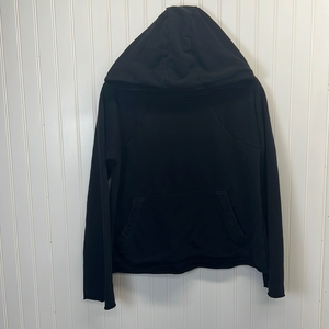 ATHLETA Black Cropped Hoodie Raw Hem Raglan‎ Bell Sleeve Sz M